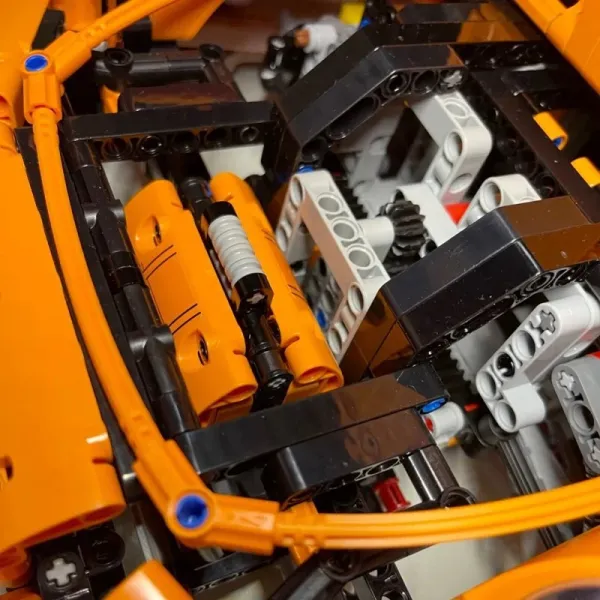 LEGO Technic Porsche 911 GT3 RS Orange Building Set Electronics - 6