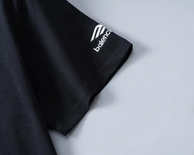 Balenciaga T-Shirts Short-Sleeve Crew-Neck Logo Print product detail image 6