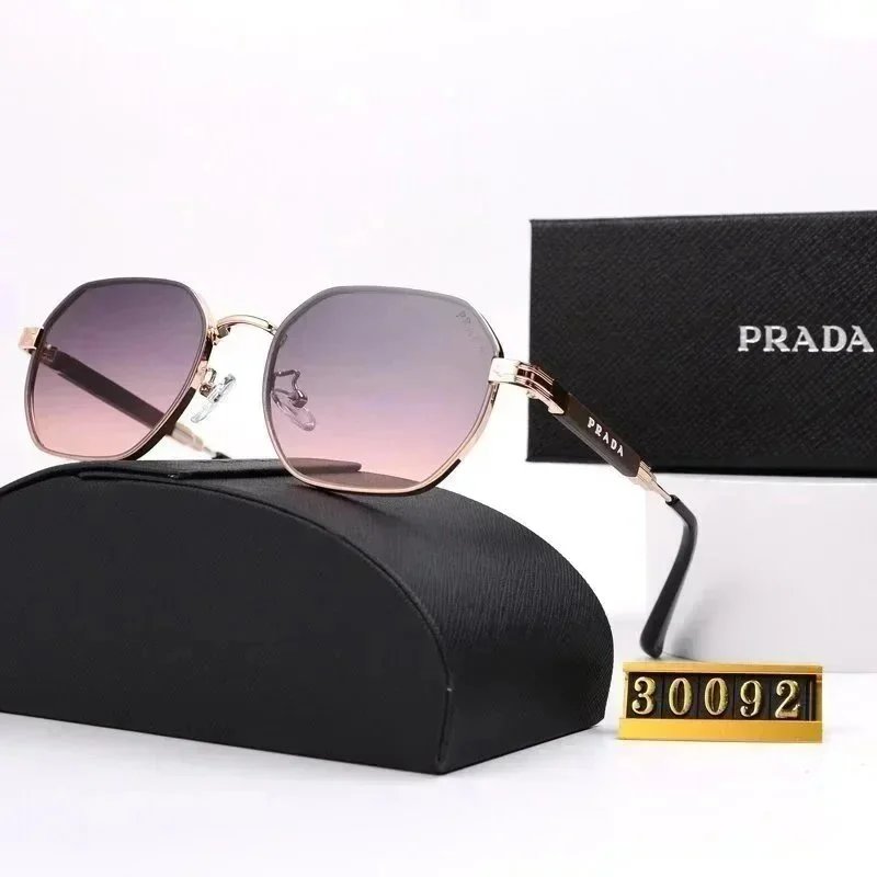 Louis Vuitton Eyewear Oversized shield sunglasses — 3404005XZ