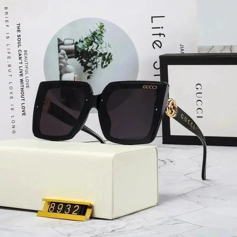Louis Vuitton Eyewear Oversized shield sunglasses — 3403009XZ
