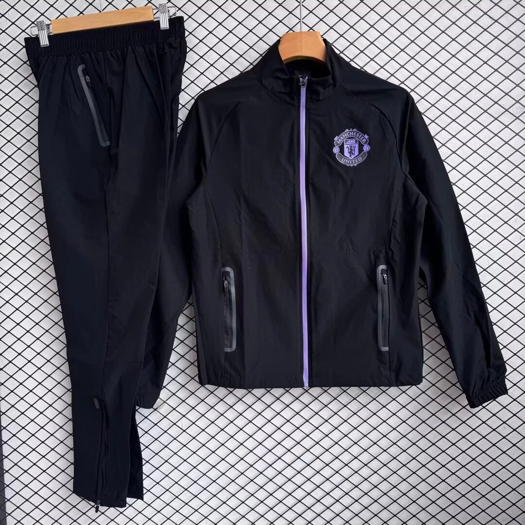 Juventus Training Tracksuit Black Yellow Pink - 15