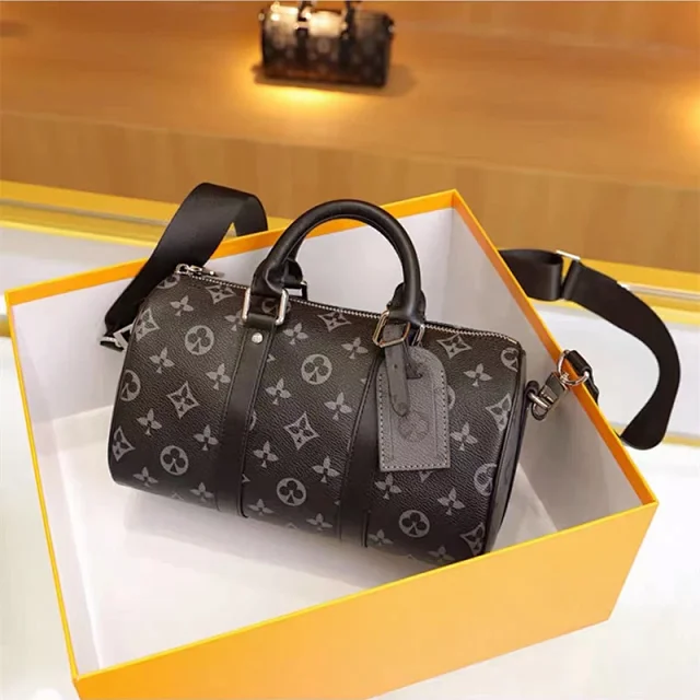 Louis Vuitton Travel Bags Monogram Barrel Bag with Shoulder Strap product detail image 6
