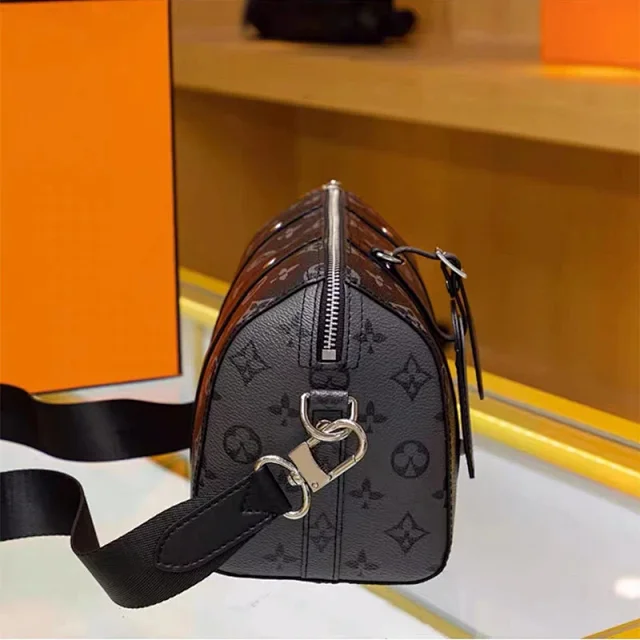 Louis Vuitton Travel Bags Monogram Barrel Bag with Shoulder Strap product detail image 30