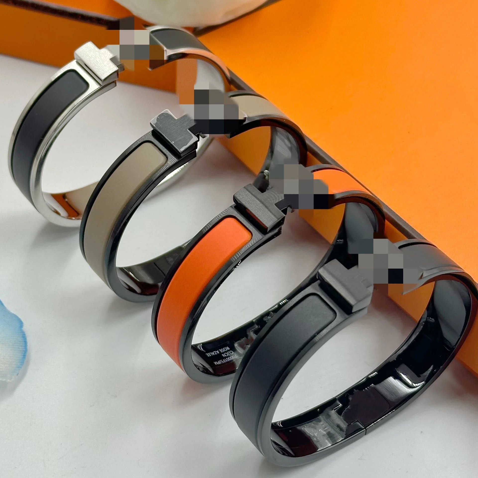 Hermès Clic H Bracelet White Ceramic and Palladium-Plated Stainless Steel Jewelry - 4