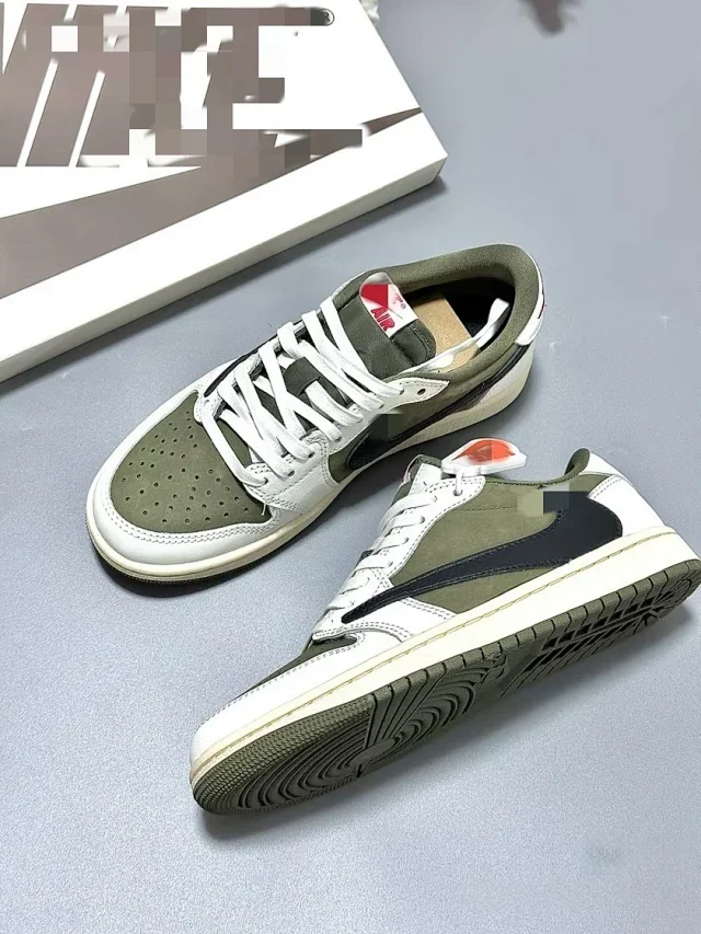Nike Multiple sneaker models product detail image 5