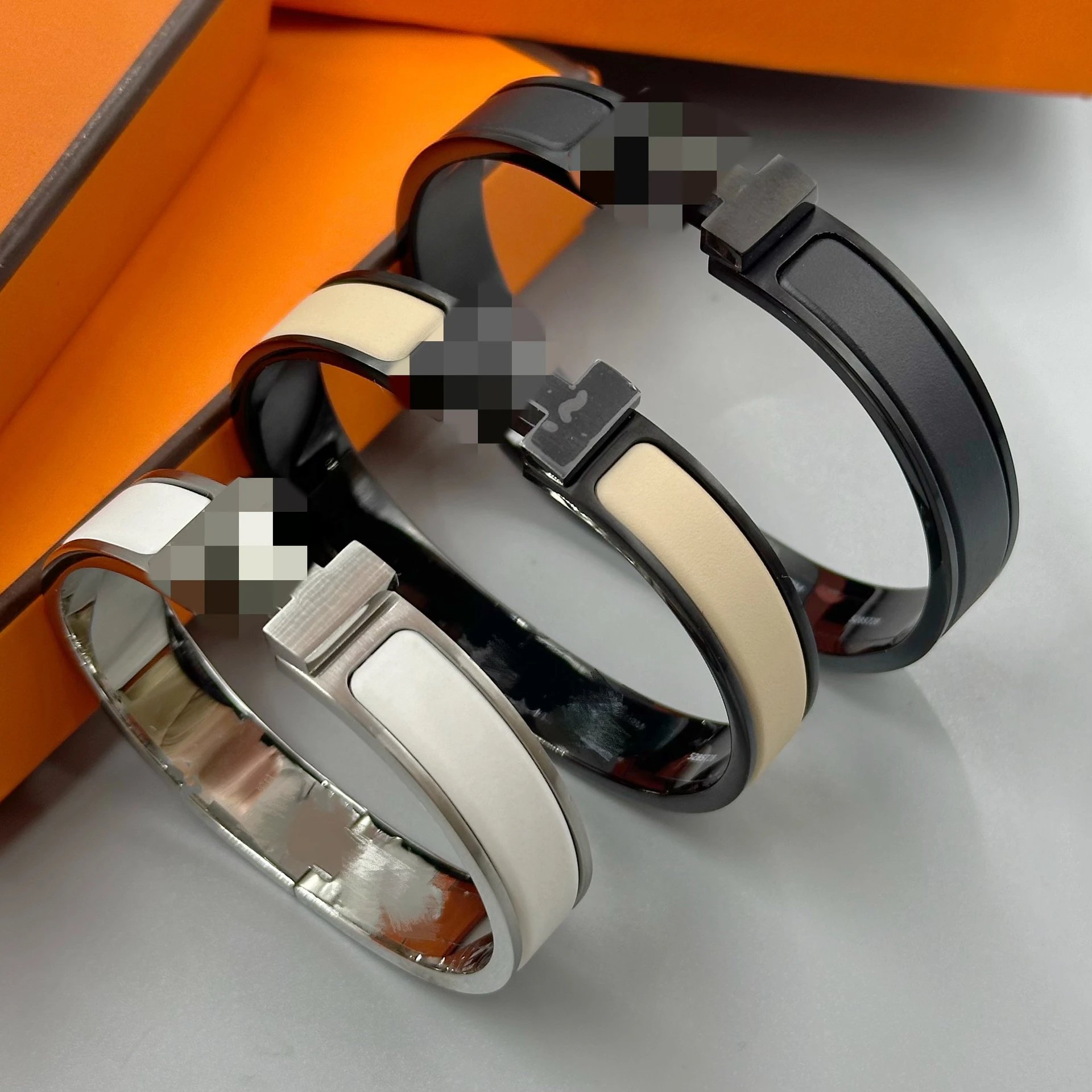 Hermès Clic H Bracelet White Ceramic and Palladium-Plated Stainless Steel Jewelry - 6