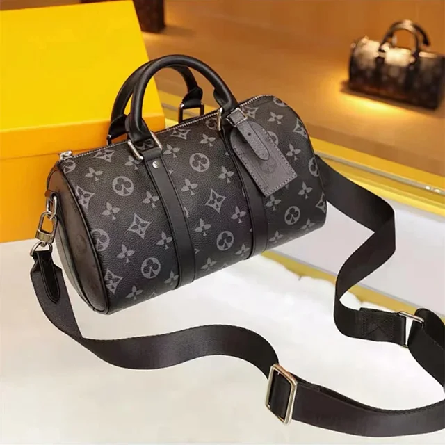Louis Vuitton Travel Bags Monogram Barrel Bag with Shoulder Strap product detail image 3