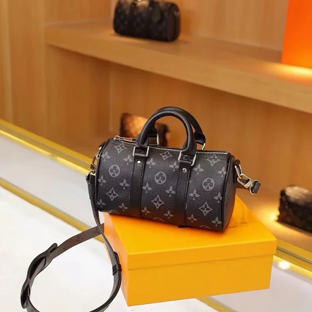 Louis Vuitton Travel Bags Monogram Barrel Bag with Shoulder Strap product detail image 13