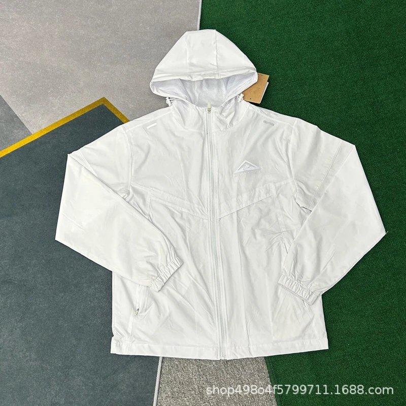 Nike Windrunner Gradient Hooded Jacket Black / Lime Green Outerwear - 14