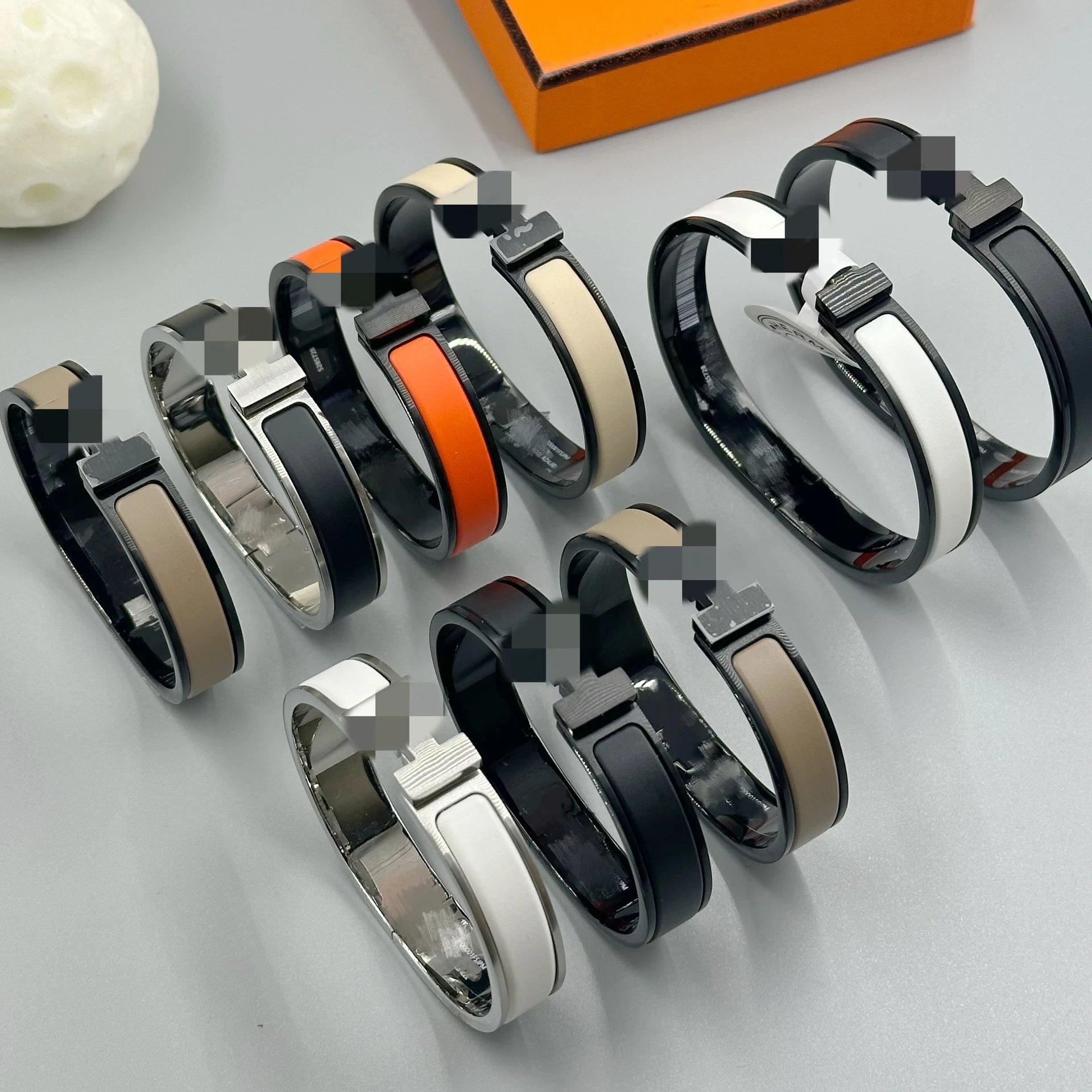 Hermès Clic H Bracelet White Ceramic and Palladium-Plated Stainless Steel Jewelry - 3