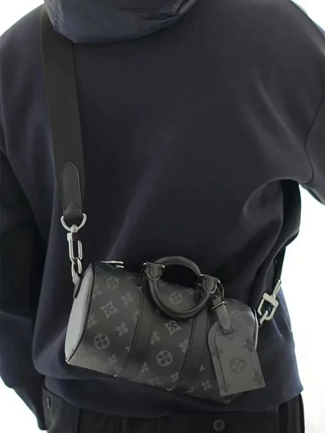 Louis Vuitton Travel Bags Monogram Barrel Bag with Shoulder Strap product detail image 10