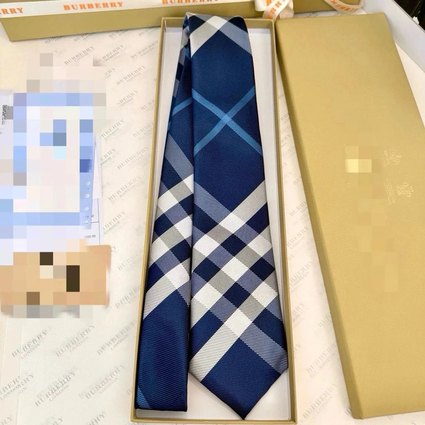 Burberry 03 (with box)