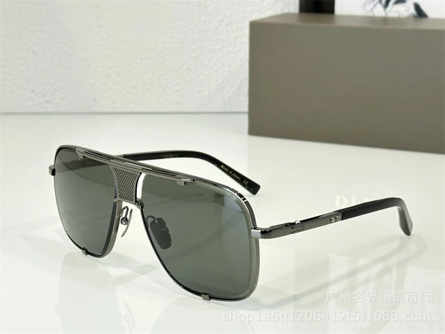 Gun green (with box)