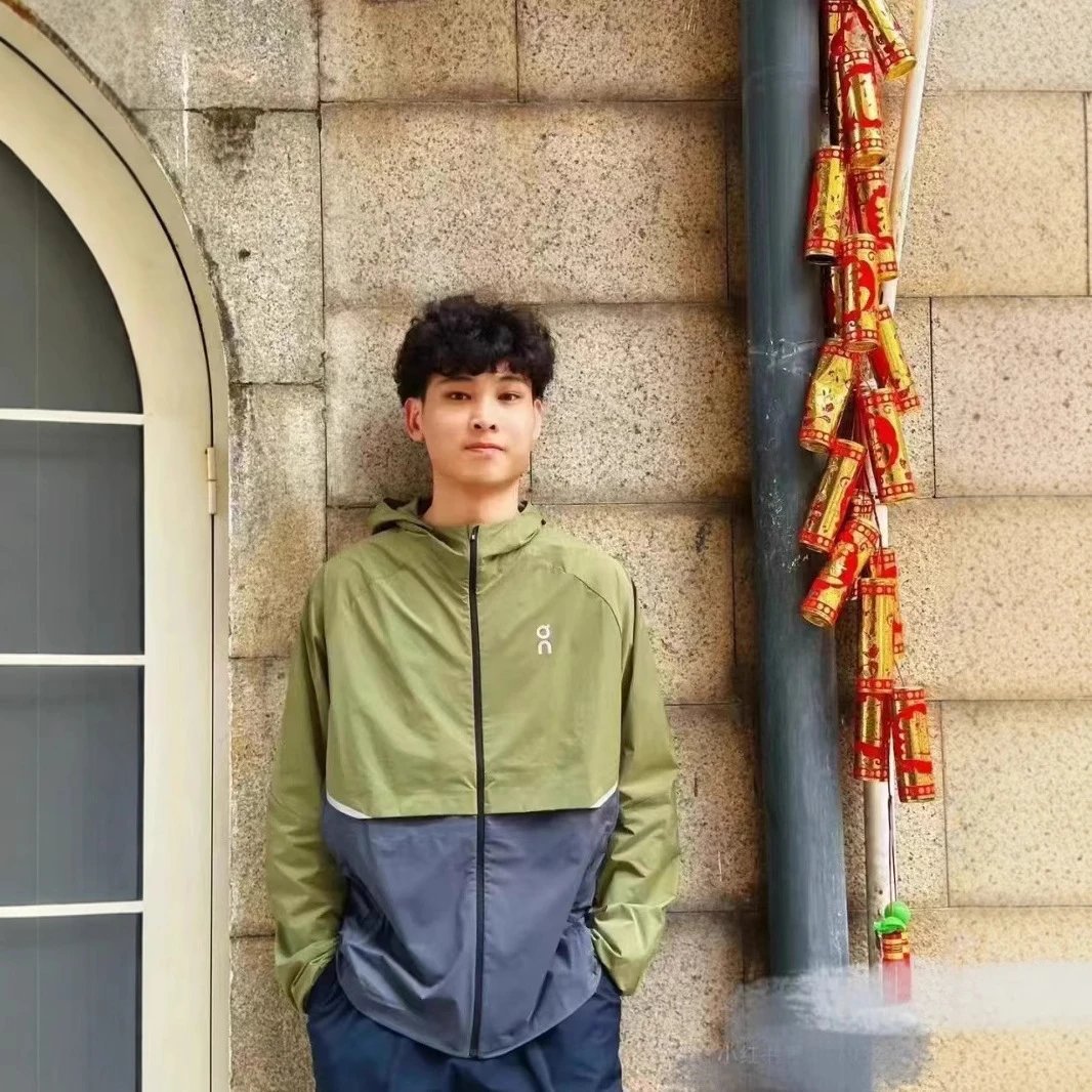 On Jackets Hooded color-block zip jacket image 4