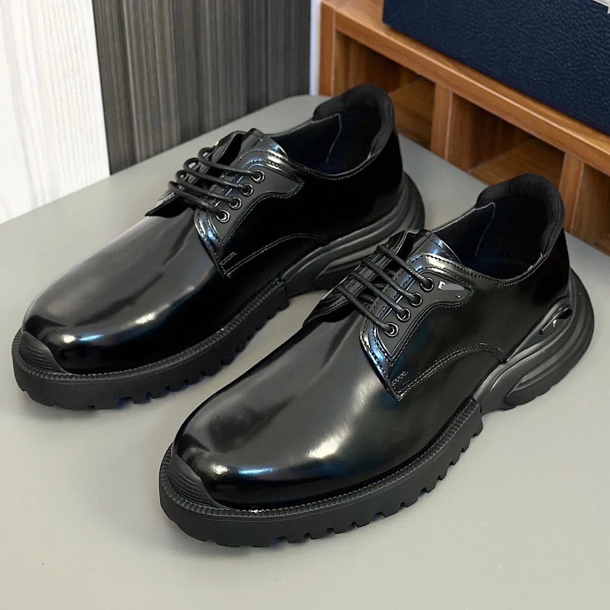 Dior Leather Shoes Lug-Sole image 4