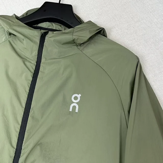 On Jackets Hooded color-block zip jacket product detail image 24