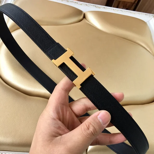 Unbranded Belts Textured Leather Belt with H-Shaped Buckle product detail image 5