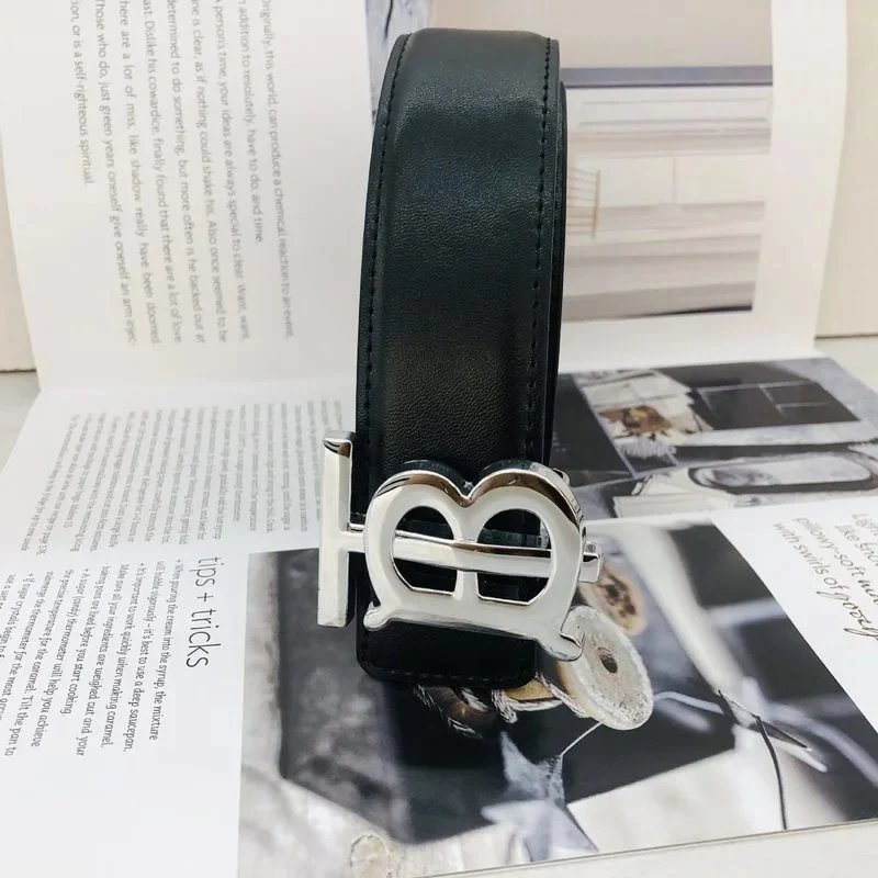 TB black plain silver buckle