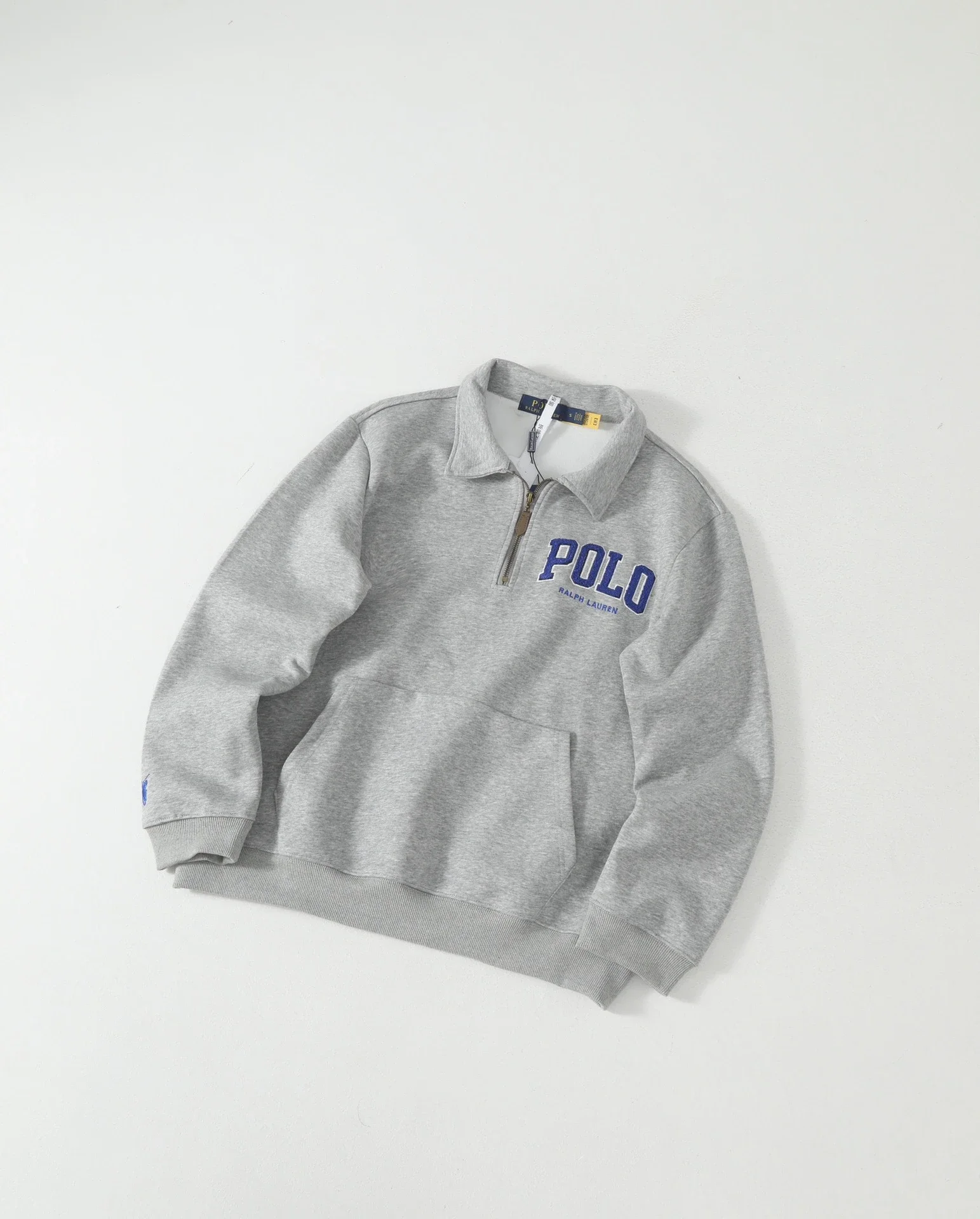 Ralph Lauren Half-Zip Polo Sweatshirt with Embroidered Logo and Fold-Down Collar