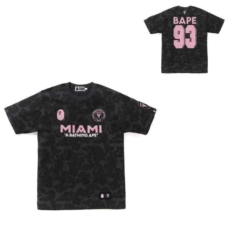 A Bathing Ape T-Shirts Head Graphic — 717 black