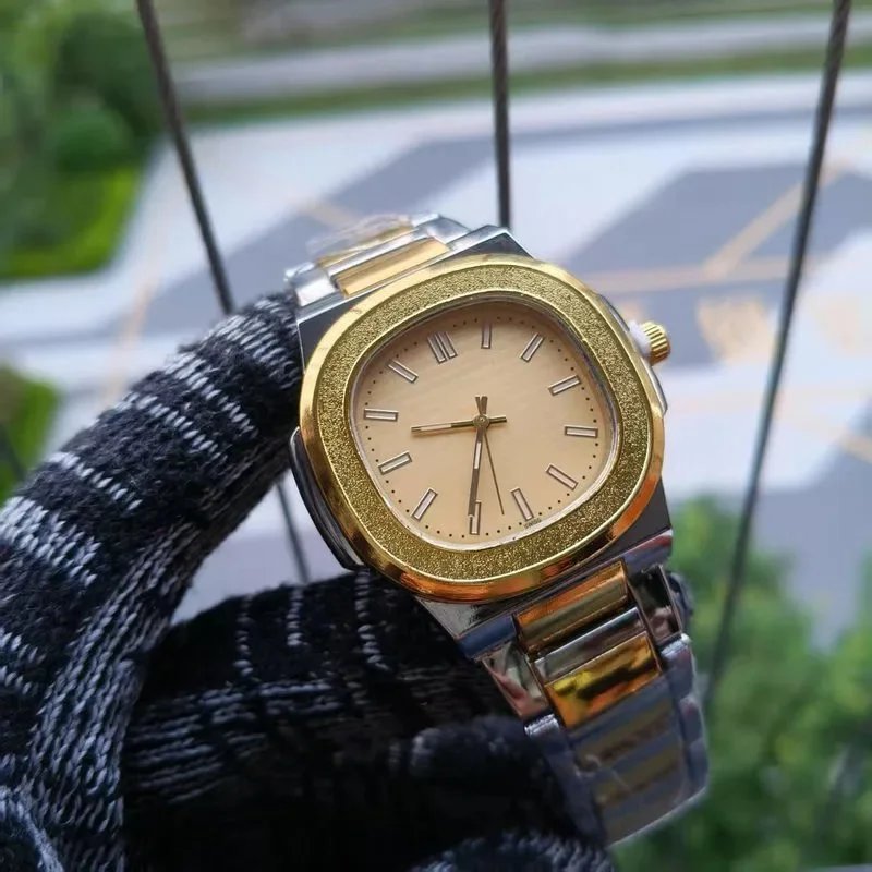 百达手雷磨砂壳间金金面