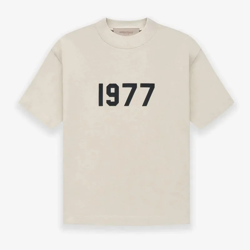 Essentials 1977  T-Shirt