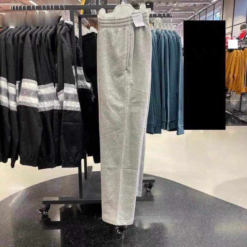 NIKE Sweatpants 4