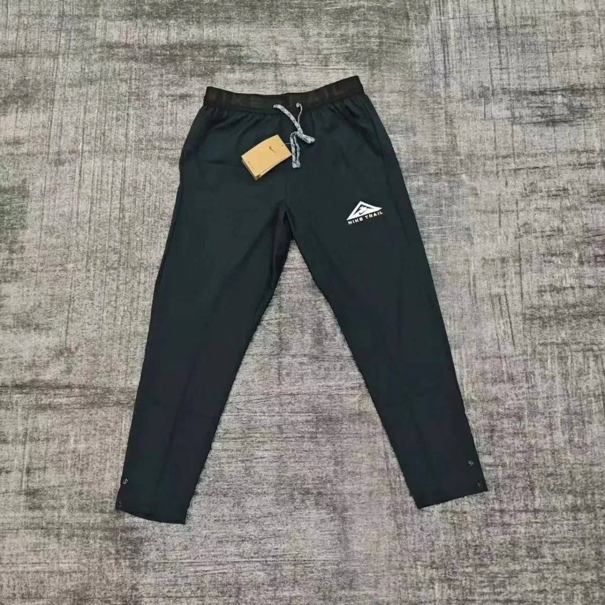 Nike Vests Insulated Zip-Front Vest — 9-Black sweatpants