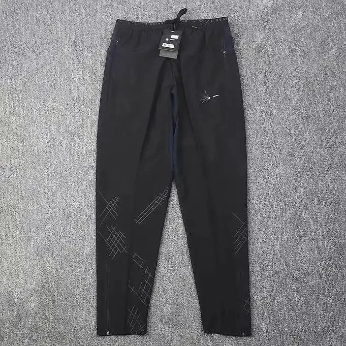 Nike Vests Insulated Zip-Front Vest — 5-Black sweatpants