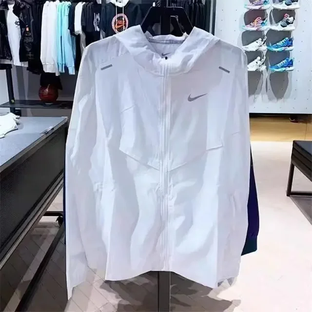 Nike Vests Insulated Zip-Front Vest product detail image 24