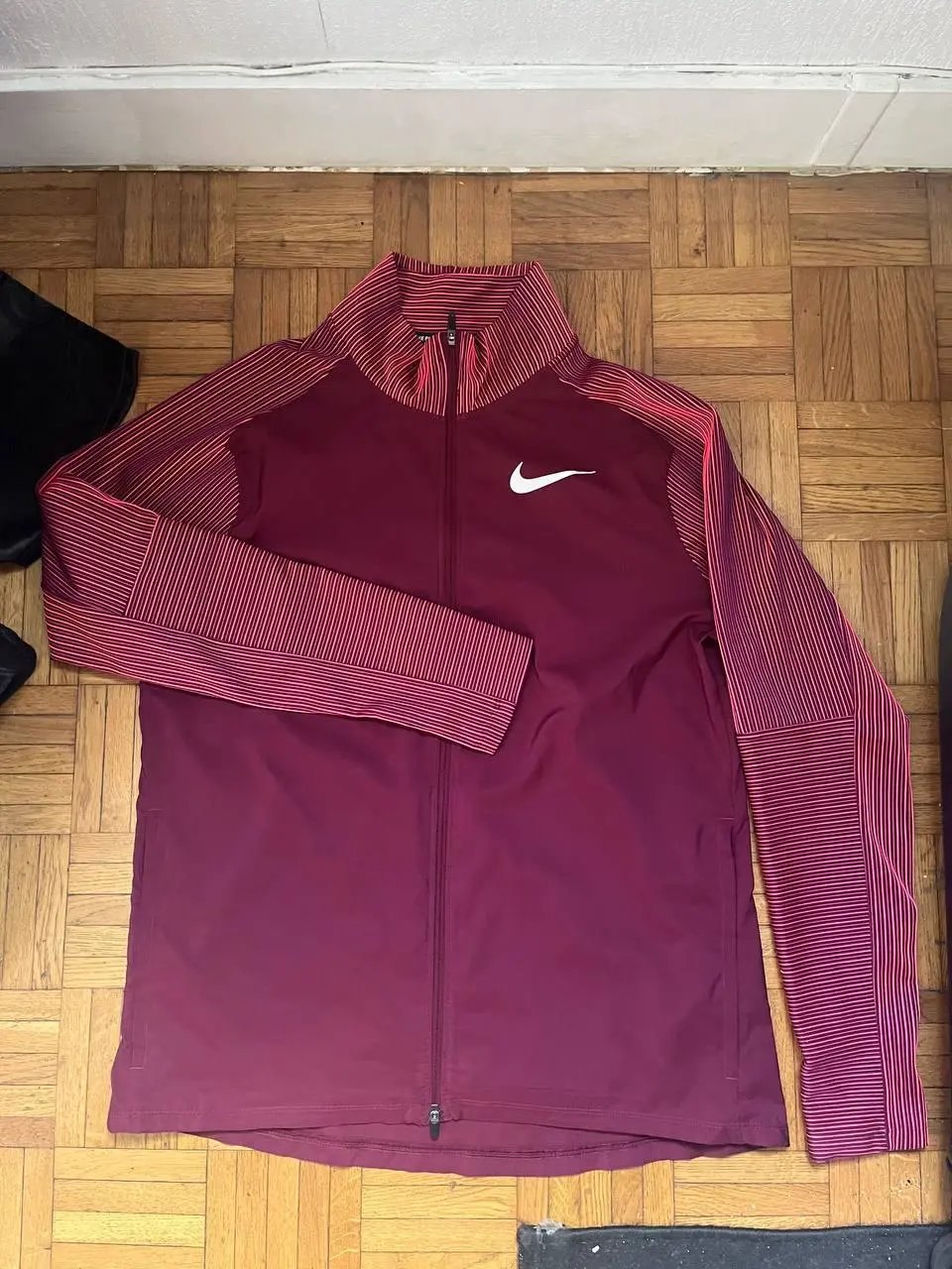 Nike Jackets Graphic Zip-Up Jacket — QLH19