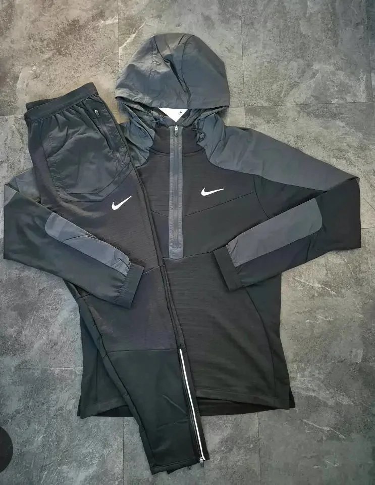 Nike Jackets Graphic Zip-Up Jacket — QLH35