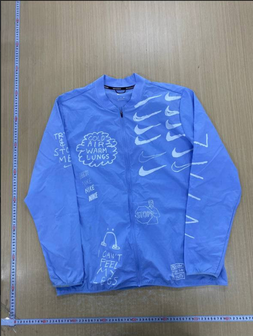 Nike Jackets Graphic Zip-Up Jacket — QLH1