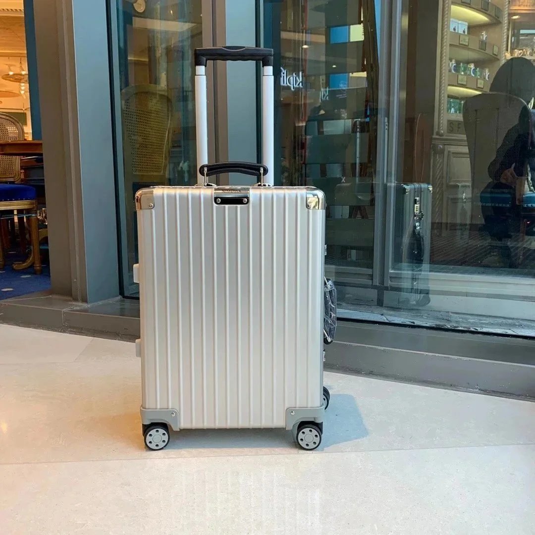 Silver Aluminum Frame Trolley Suitcase Travel Luggage