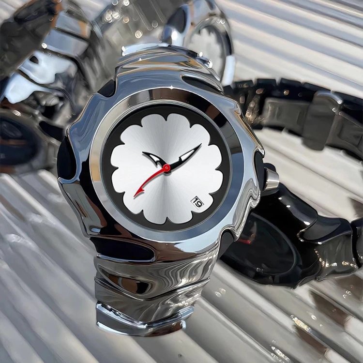 Unbranded Watches Analog watch with scalloped flower dial, date window and sculptural metal bracelet image 3