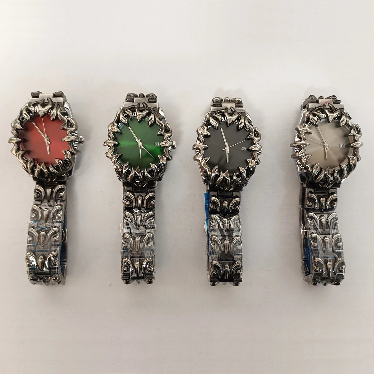 Unbranded Watches Flame-Bezel Link Bracelet Watch with Date Window image 2