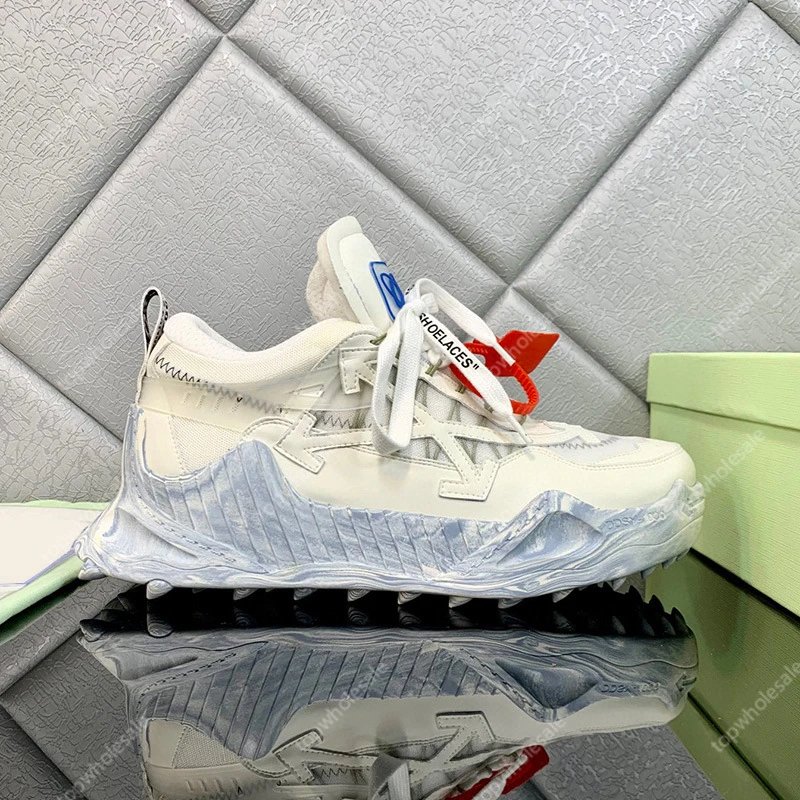 Off-White Sneakers ODSY-1000 arrow-design — Crimson color