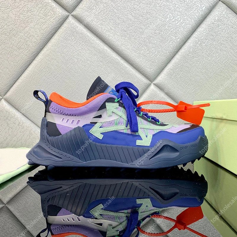 Off-White Sneakers ODSY-1000 arrow-design — Rose red