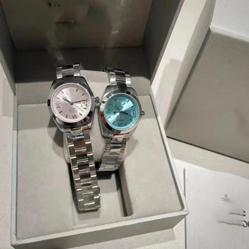 Vivienne Westwood Watches Quartz watch with orb-logo dial, date window and metal link bracelet image 5