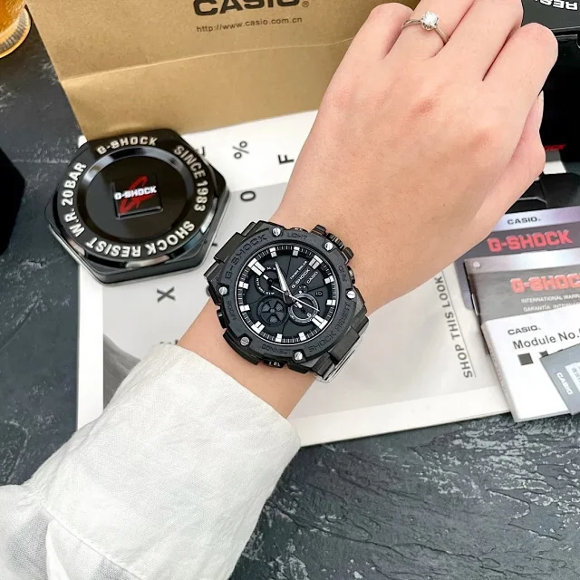 Casio Watches G-Shock analog-digital solar watch product detail image 1