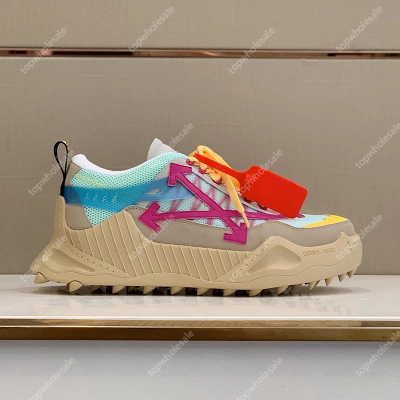 Off-White Sneakers ODSY-1000 arrow-design — Light gray