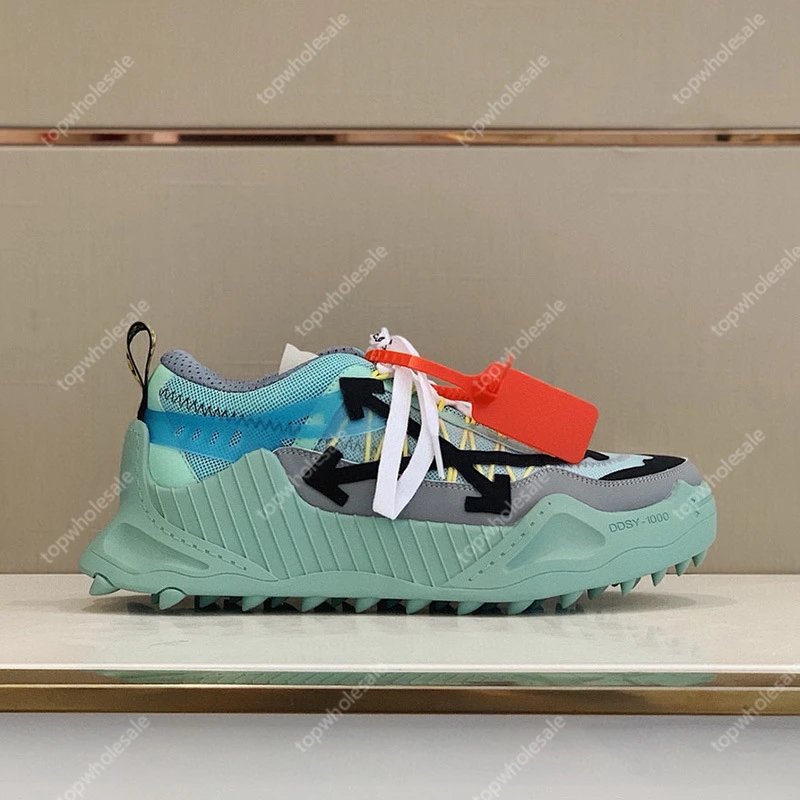Off-White Sneakers ODSY-1000 arrow-design — Silver