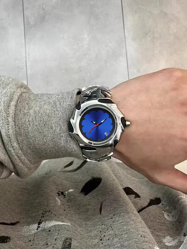 Unbranded Watches Analog watch with scalloped flower dial, date window and sculptural metal bracelet product detail image 2