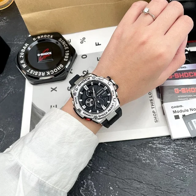 Casio Watches G-Shock analog-digital solar watch product detail image 2