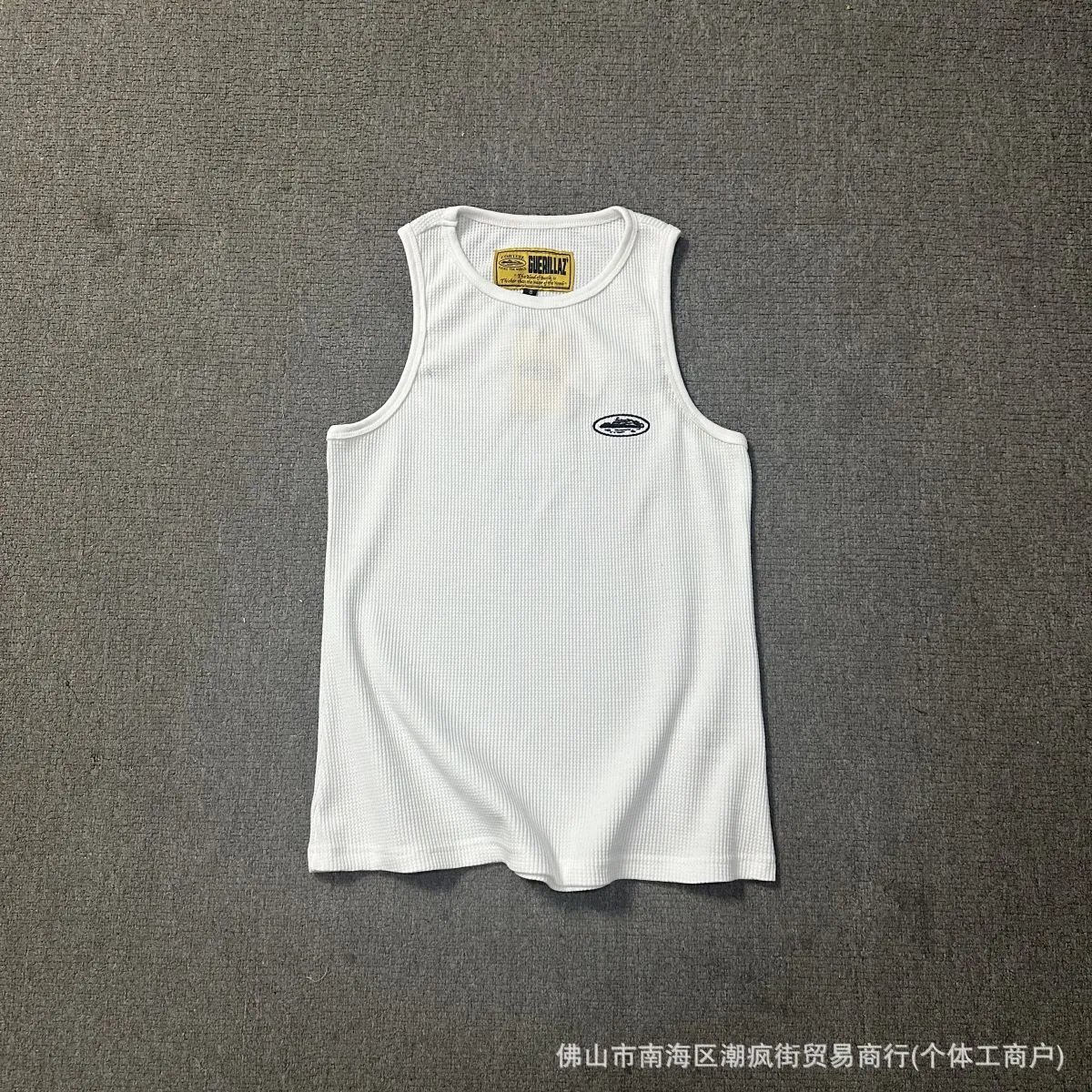 761# Men's Embroidered White