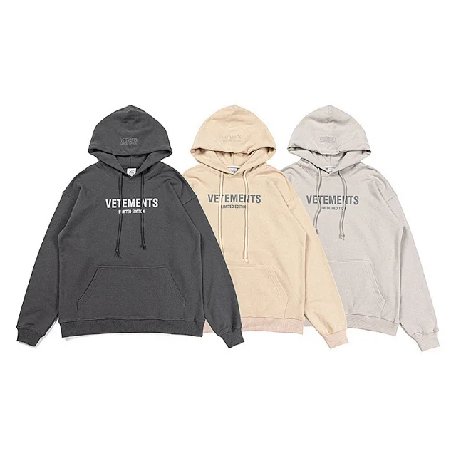Vetements Hoodies & Sweatshirts Graphic Print Pullover Hoodie product detail image 13