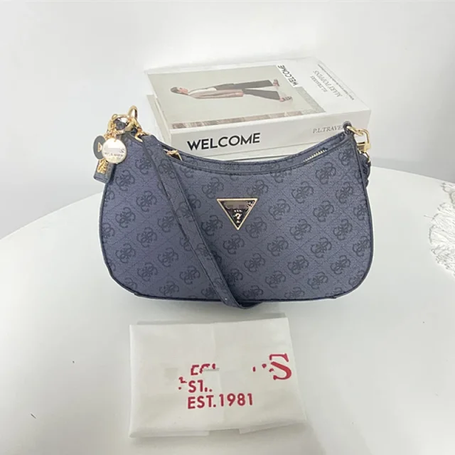 GUESS Shoulder Bags Monogram bag with triangle logo plaque product detail image 4