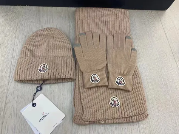 Moncler Logo-Embroidered Purple Knit Beanie, Scarf, and Touchscreen Gloves Set - 4