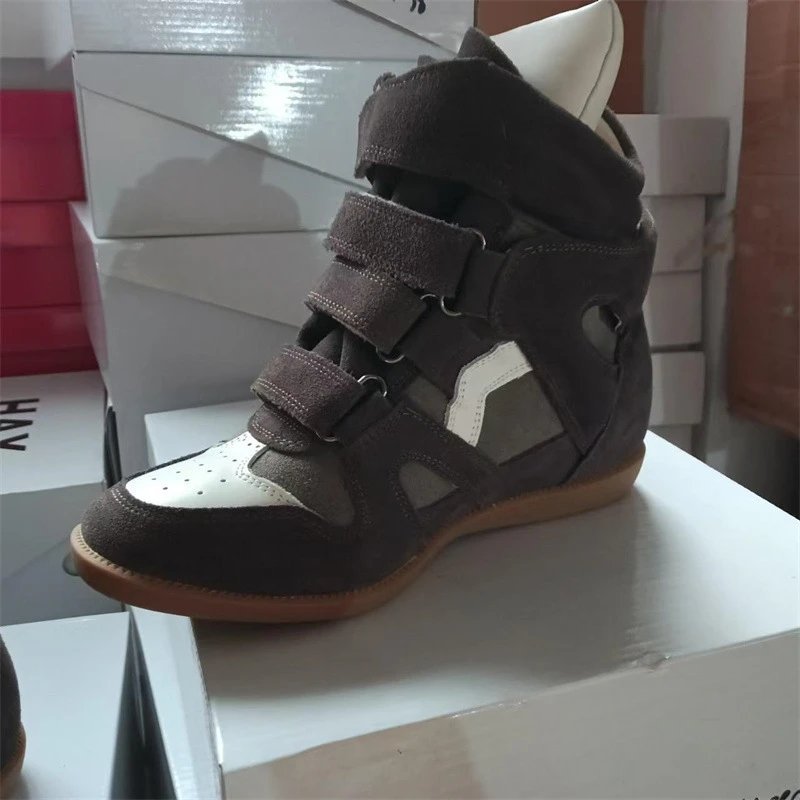 Design High-Top Strap Sneaker Black Boots - 14