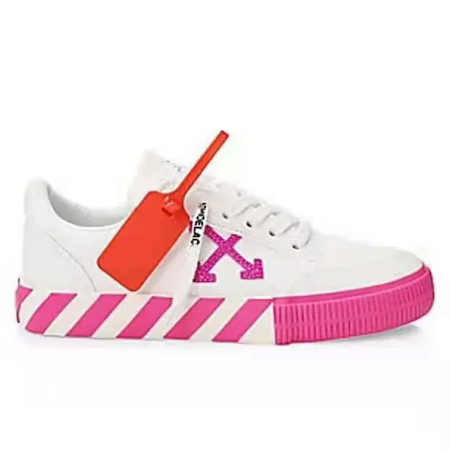 Off-White Sneakers Arrow Logo Low-Top product detail image 11